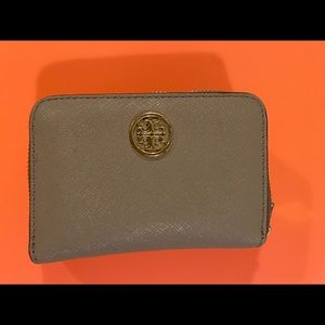 Tory Burch wallet